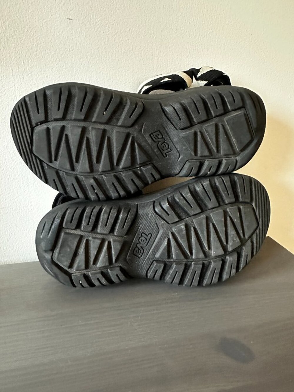 Teva Hurricane XLT Ampsole Sandals black white 6 - Picture 2 of 6